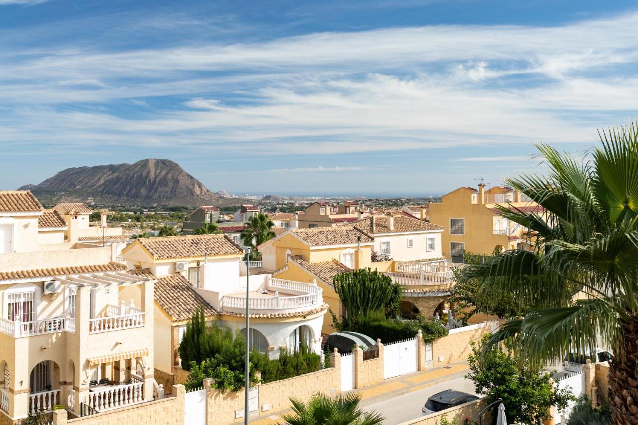 Rr Villa Monforte del Cid 外观 照片