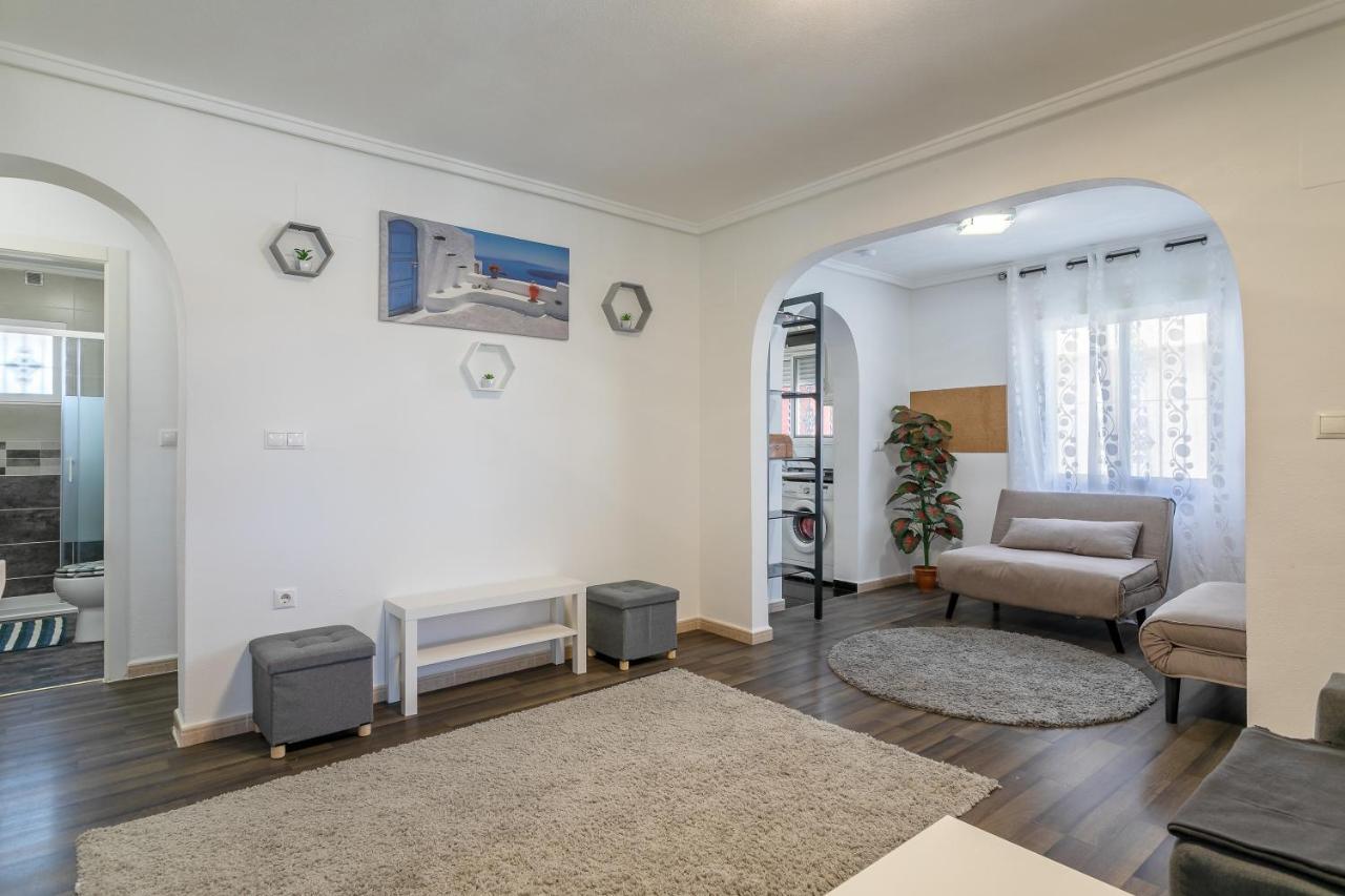 Rr Villa Monforte del Cid 外观 照片