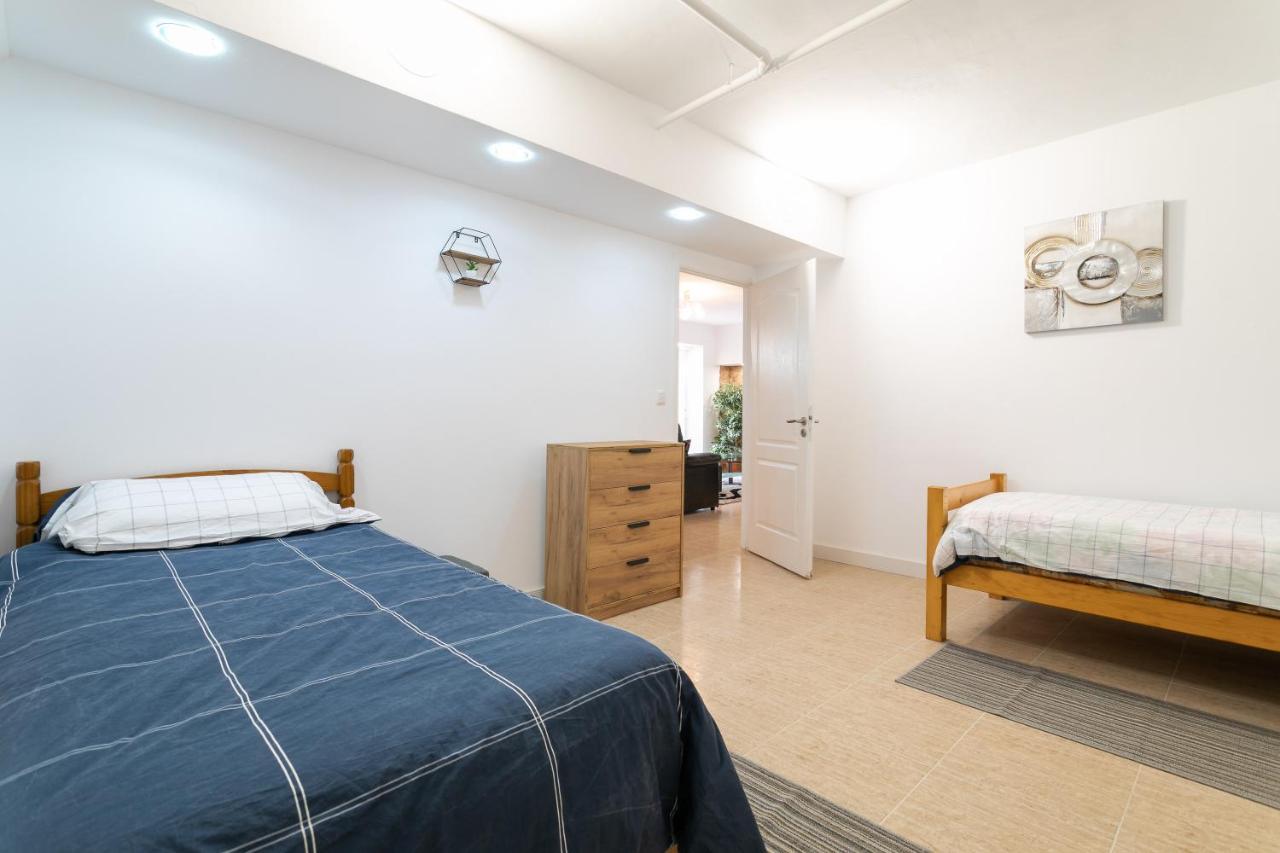 Rr Villa Monforte del Cid 外观 照片