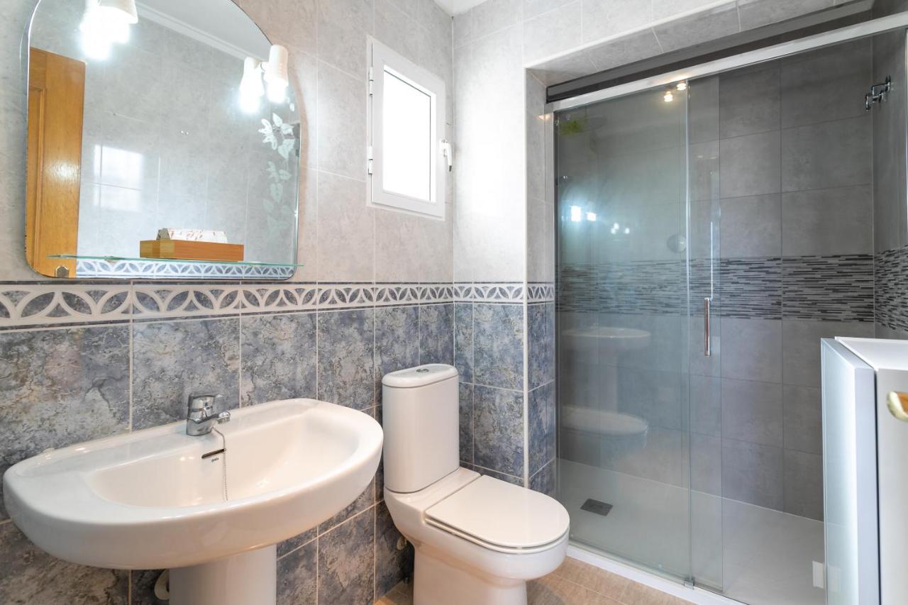 Rr Villa Monforte del Cid 外观 照片